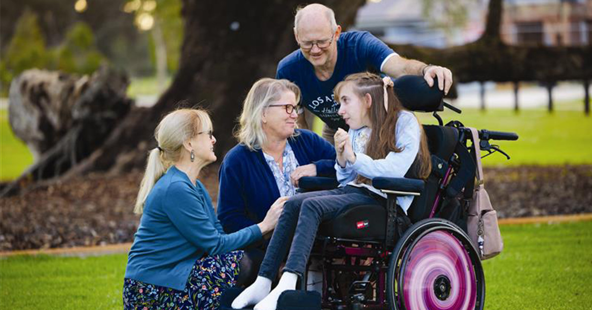 leana with her parents, jane and hank eikelboom, and the kids researcher jenny downs